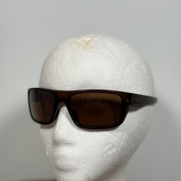 Oakley Drop Point Made in USA Sunglasses - Picture 1 of 6
